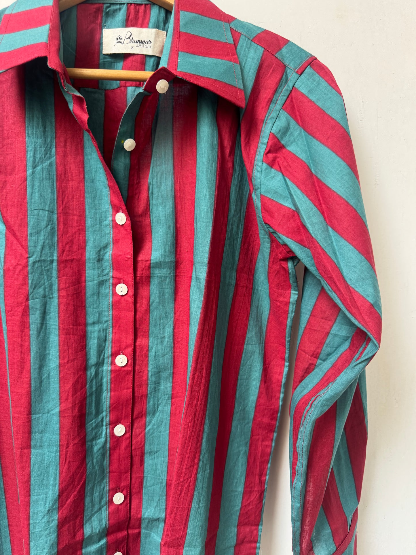 Magenta Drift | Womens Pure Cotton Printed Shirts | Straight Fit