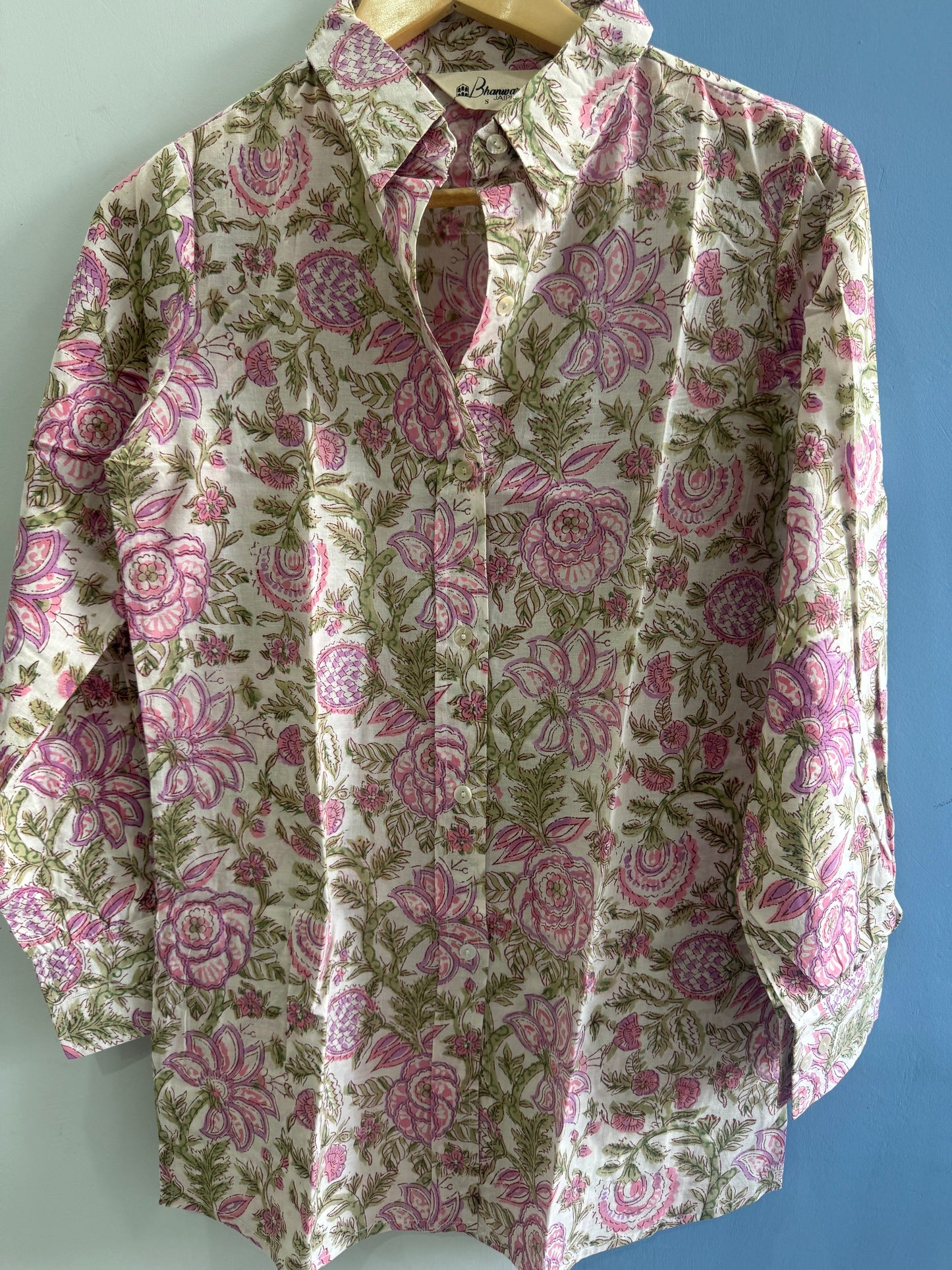 Ivory Rosette Trail Shirt | Women's Handblocked Shirt