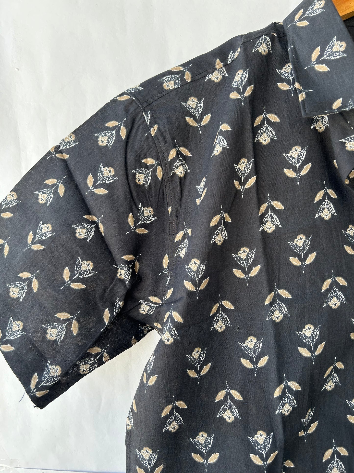 Jaipur buti | Sanganeri shirt